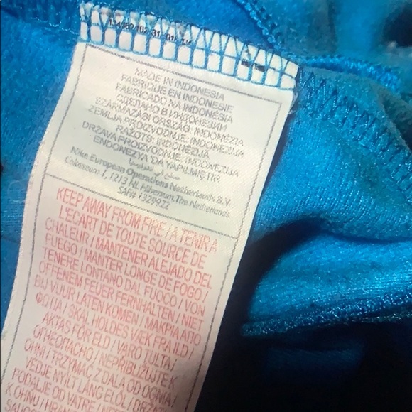 Vinatge Nike Track suit zip top - Picture 7 of 9